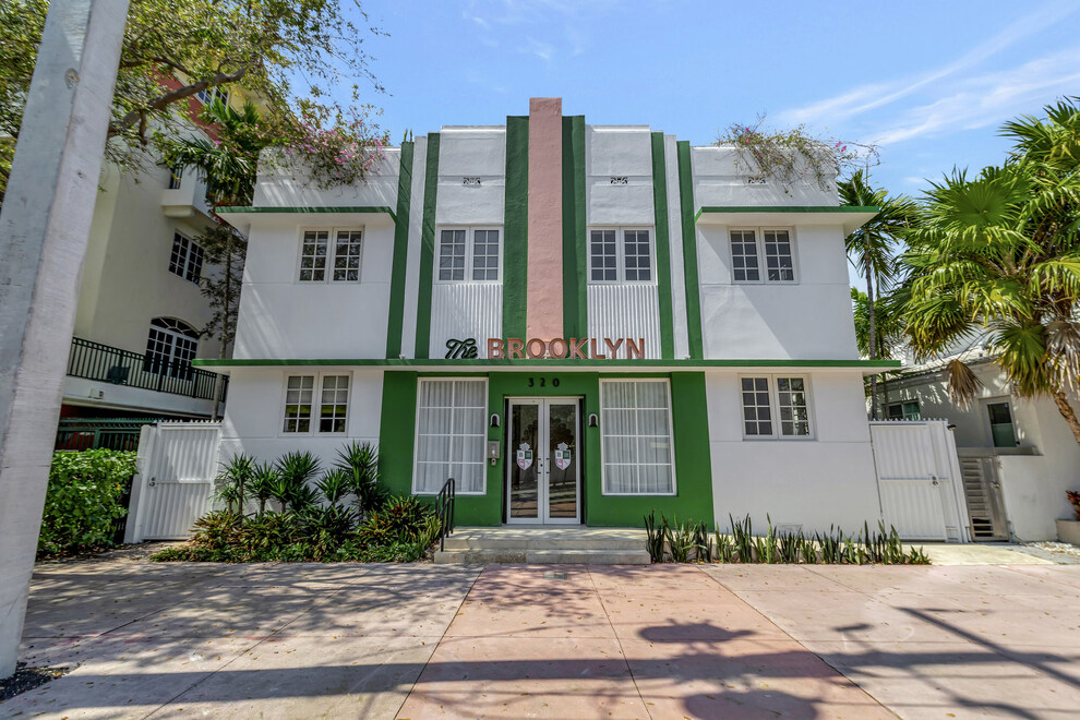 Homes for sale in Miami Beach | View 320 Euclid Avenue