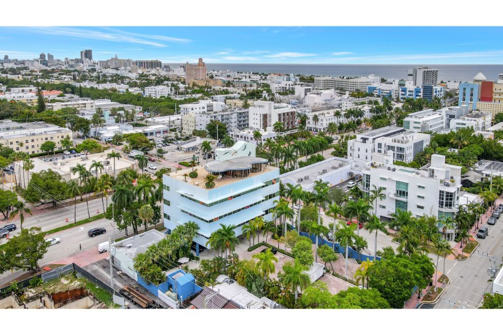 Homes for rent in Miami Beach | View 420-426 Jefferson Avenue
