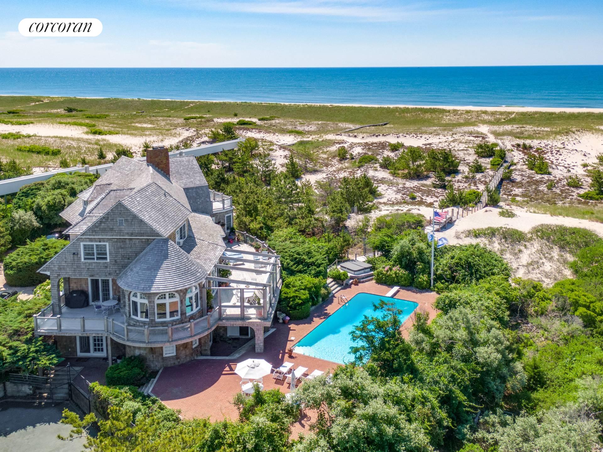 Homes for sale in Southampton | View 2040 Meadow Lane | 6 Beds, 7 Baths