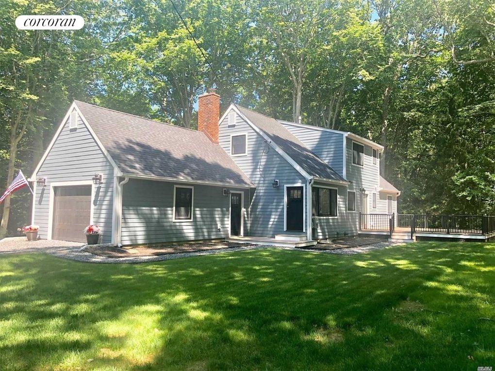 Homes for rent in Shelter Island | View 42 North Midway Road | 5 Beds, 2 Baths