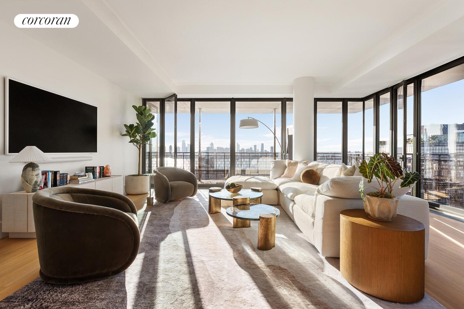 100 Vandam, 100 Vandam Street