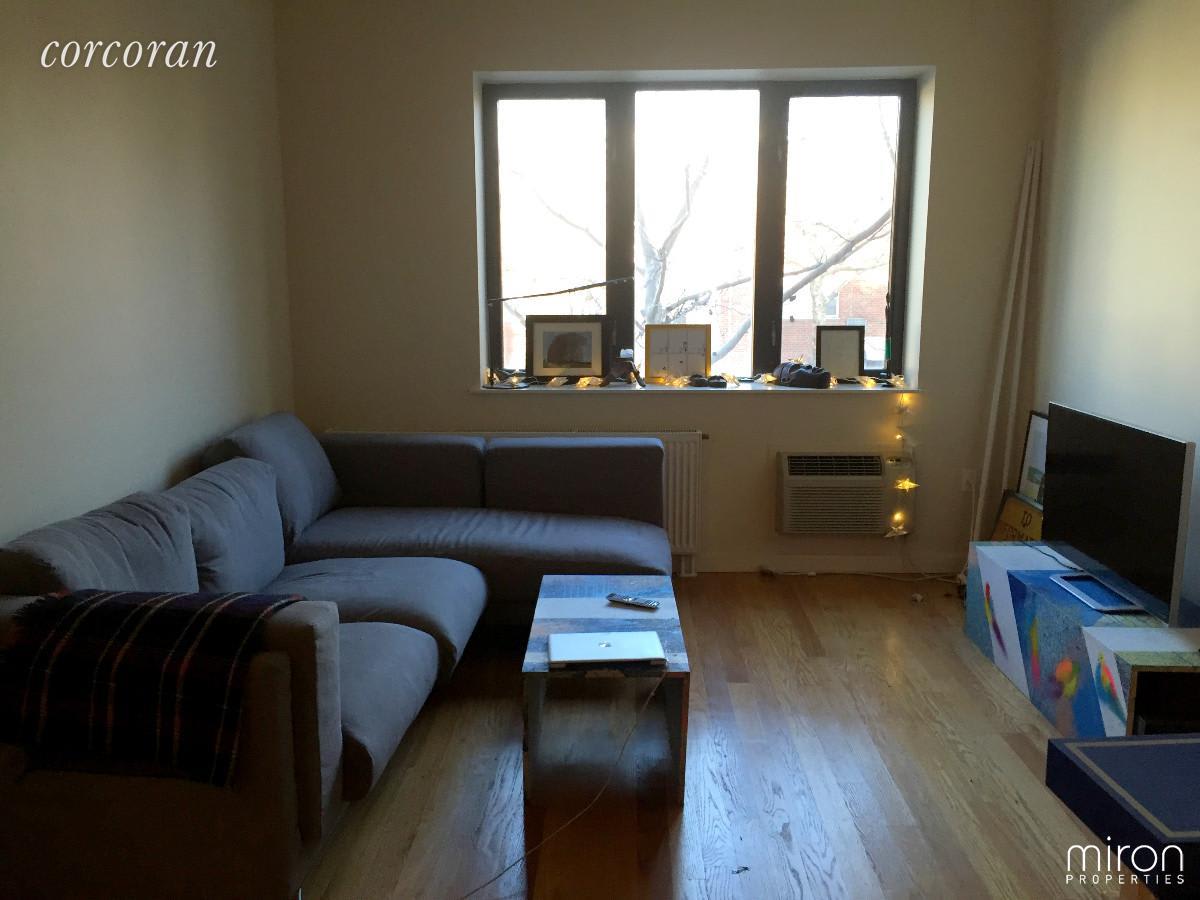 45 McGuinness Boulevard 3F, Brooklyn, NY 11222 Property for rent