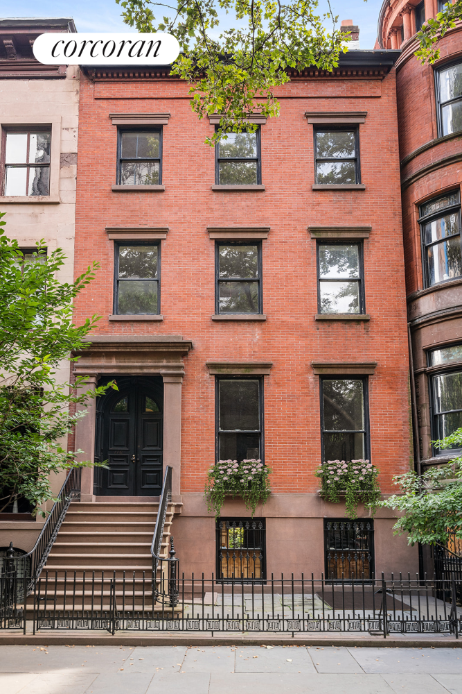 Homes in New York City | View 116 Pierrepont Street | 6 Beds, 3 Baths
