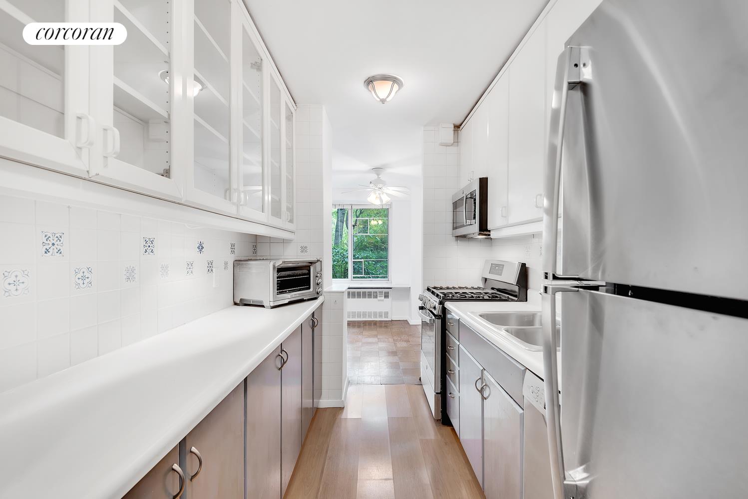 Homes for sale in New York | View 392 Central Park West, 1R | 2 Beds, 2 Baths