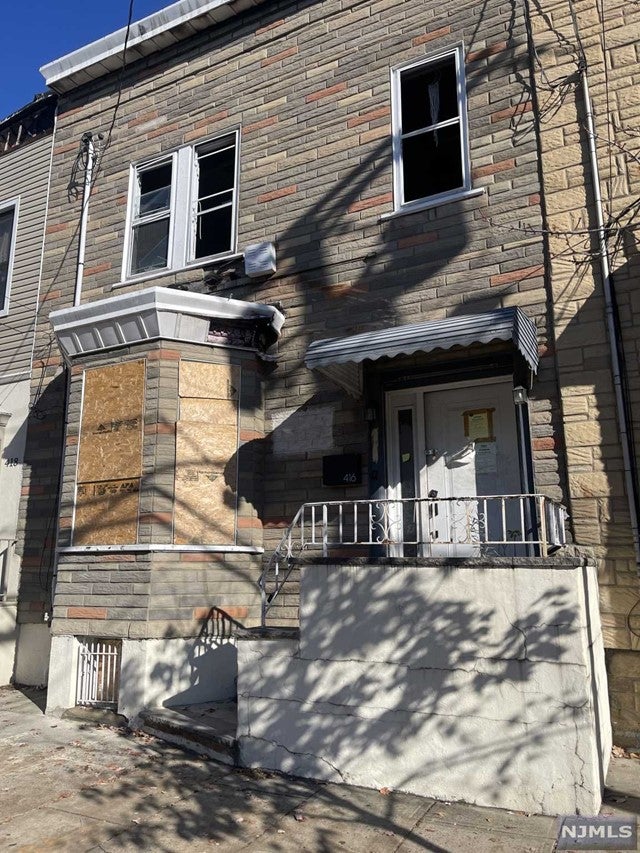 416 8th Street, Union City, NJ 07087 Property for sale