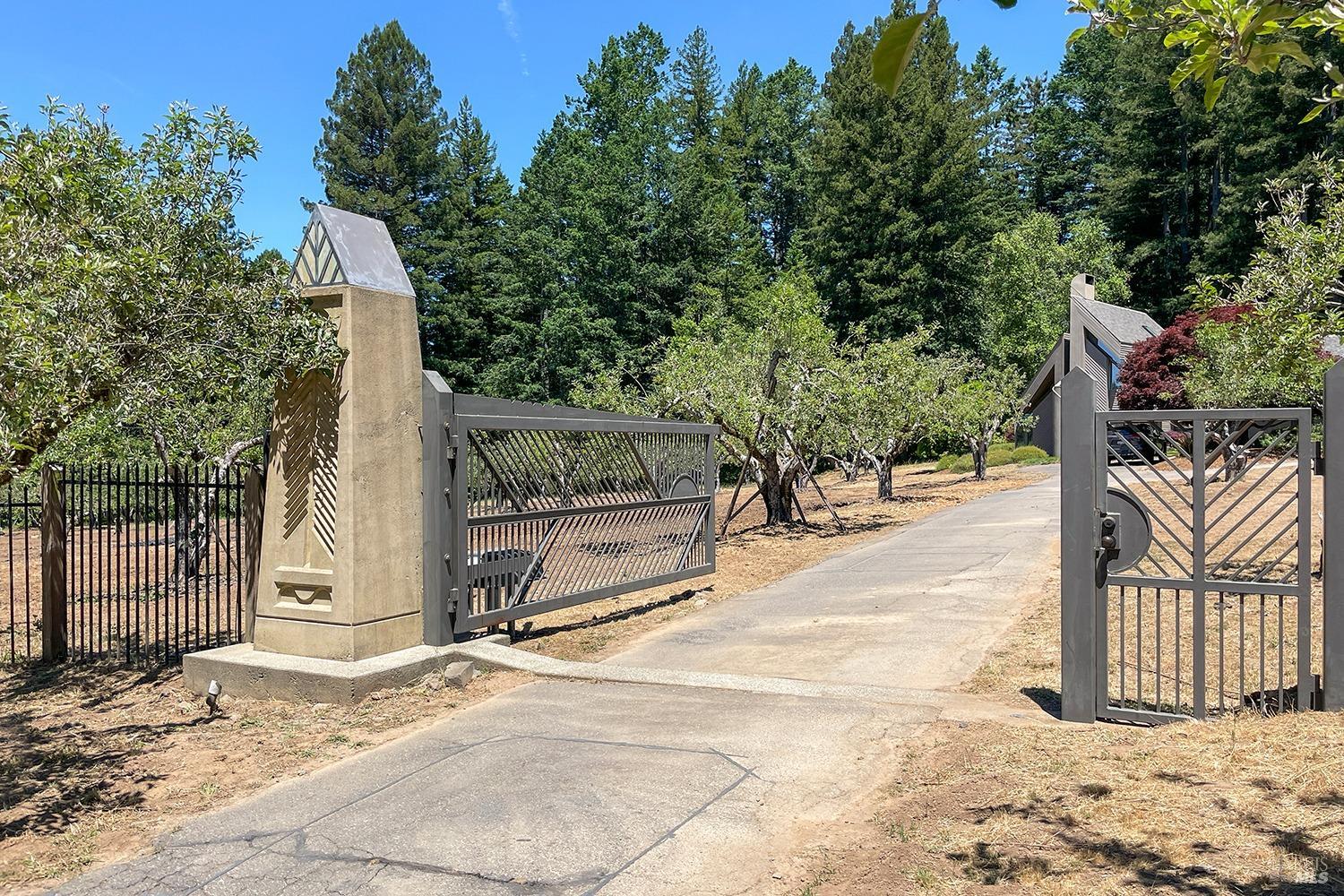 12430 Fiori Lane, Sebastopol, CA 95472 Property for sale