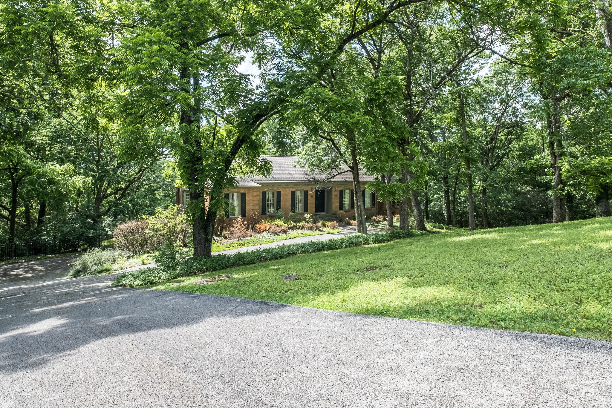 Homes for sale in Nashville | View 4415 Alcott Dr | 3 Beds, 2 Baths