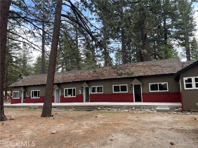 Homes for sale in South Lake Tahoe | View 852 Lakeview Avenue | 9 Beds, 6 Baths