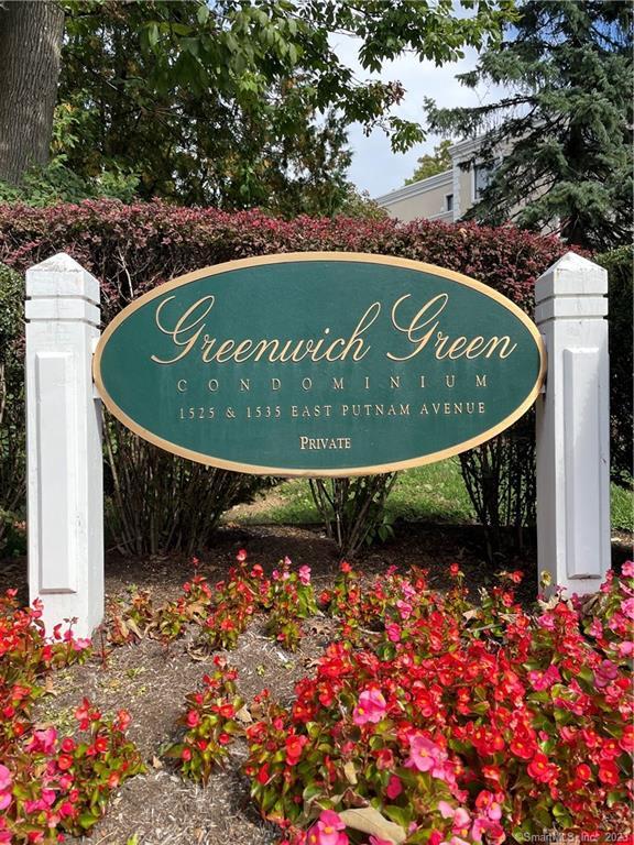Homes for sale in Greenwich | View 1535 East Putnam Avenue, 101 | 1 Bed, 1 Bath