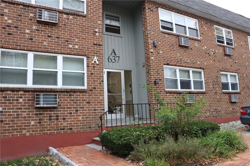 39 Glenbrook Road, Unit 2B, Stamford, CT 06902