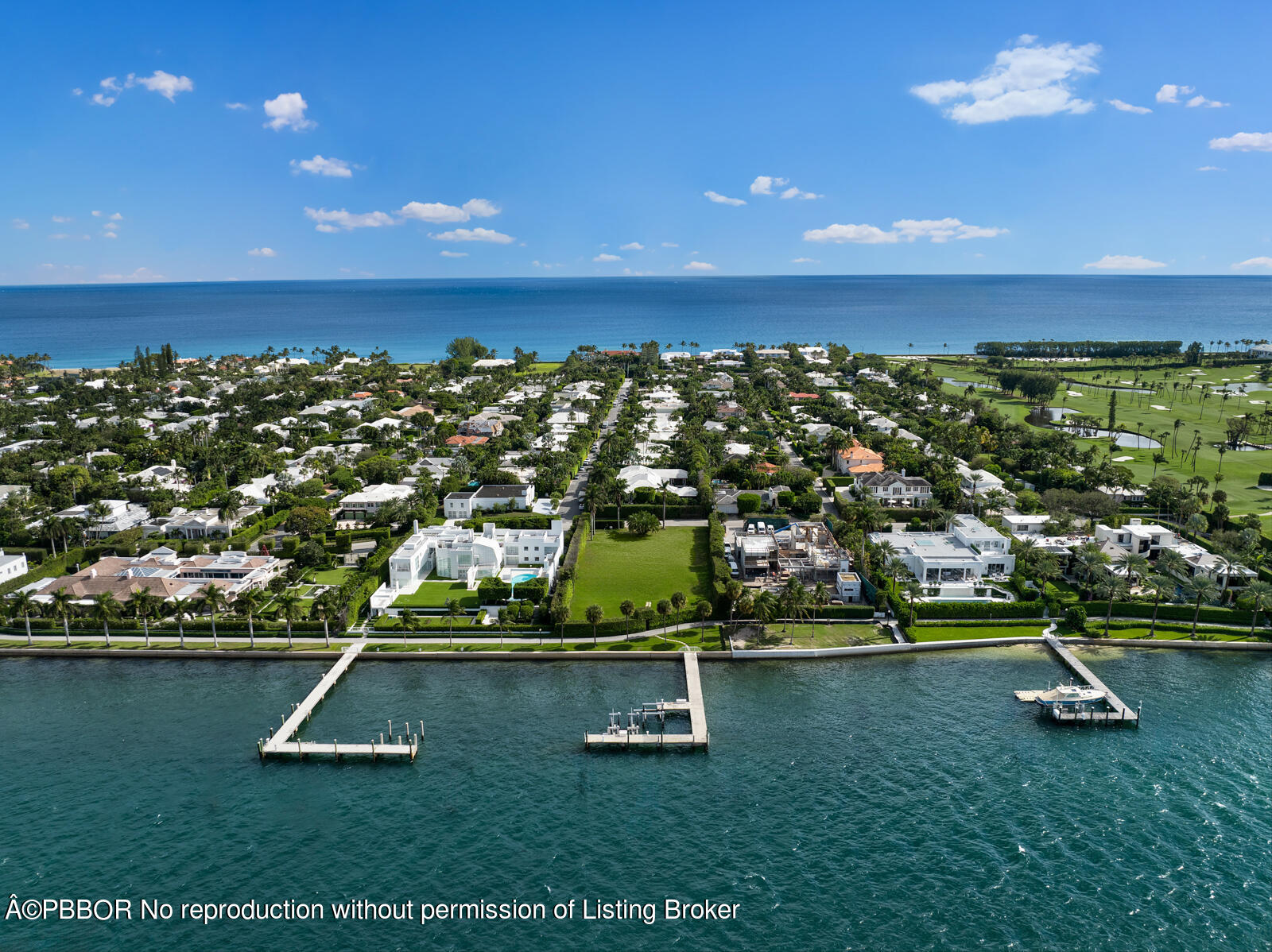 Homes for sale in Palm Beach | View 940 N Lake Way