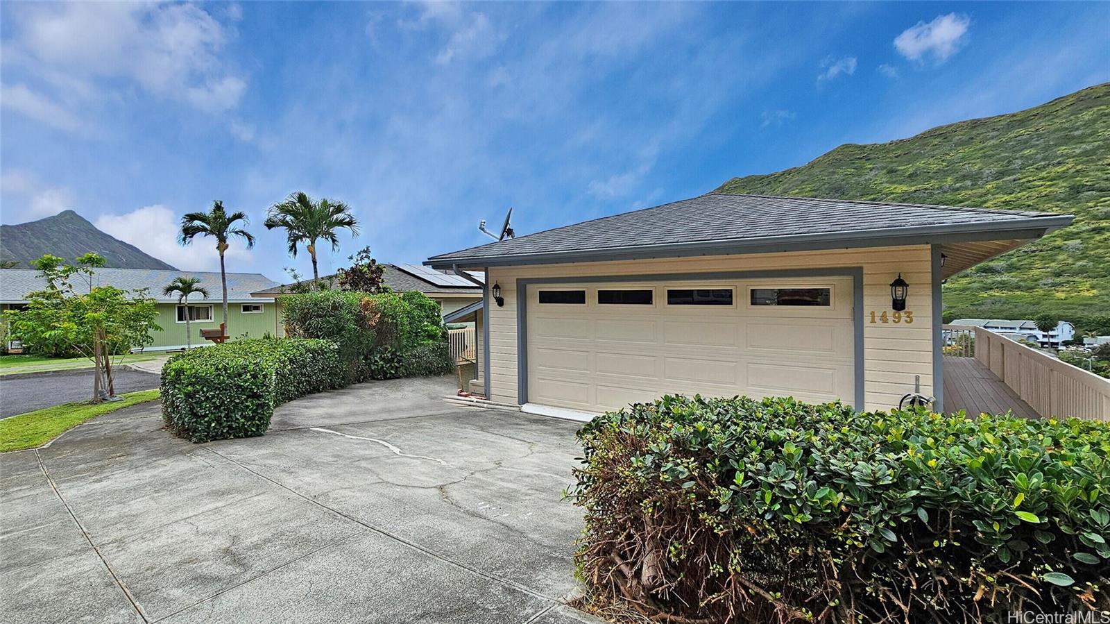 1493 Miloiki Street, Honolulu, HI 96825 Property for sale