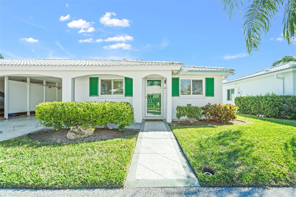 Homes for sale in Longboat Key | View 676 El Centro | 2 Beds, 2 Baths