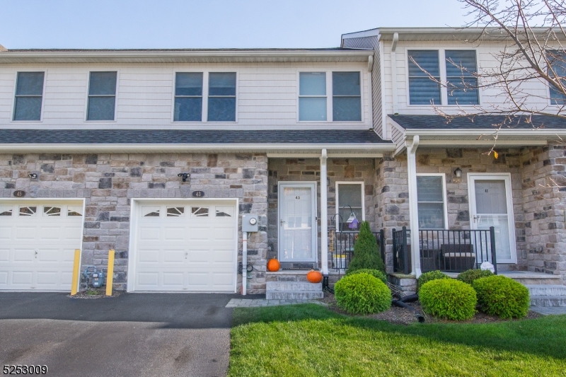 43 Decroce Ct 43, ParsippanyTroy Hills Twp., NJ 07054 Property for sale