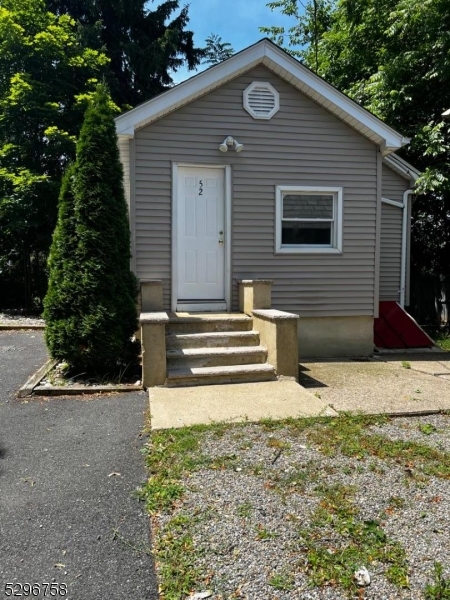 39 Arlington Ave, Mount Arlington Boro, NJ 07856 Property for rent