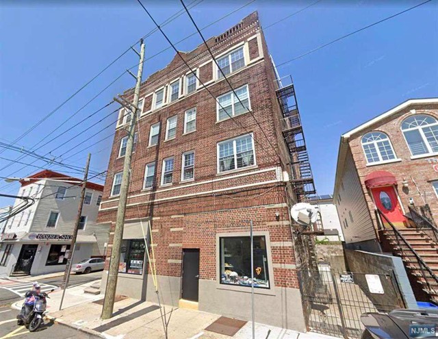 Paterson NJ: NYC real estate investor proposes -like warehouse