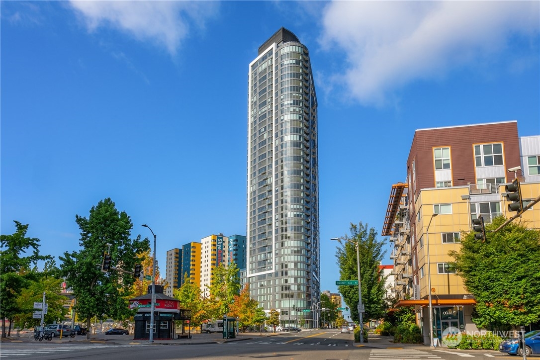 2510 6th Avenue, Unit 3306, Seattle, WA 98121