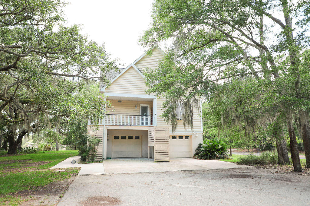 Homes for sale in Edisto Island | View 8513 Oyster Factory Road | 3 Beds, 2 Baths