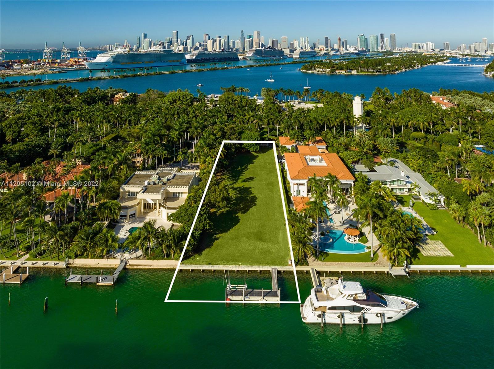 Homes for sale in Miami Beach | View 36 Star Island Dr