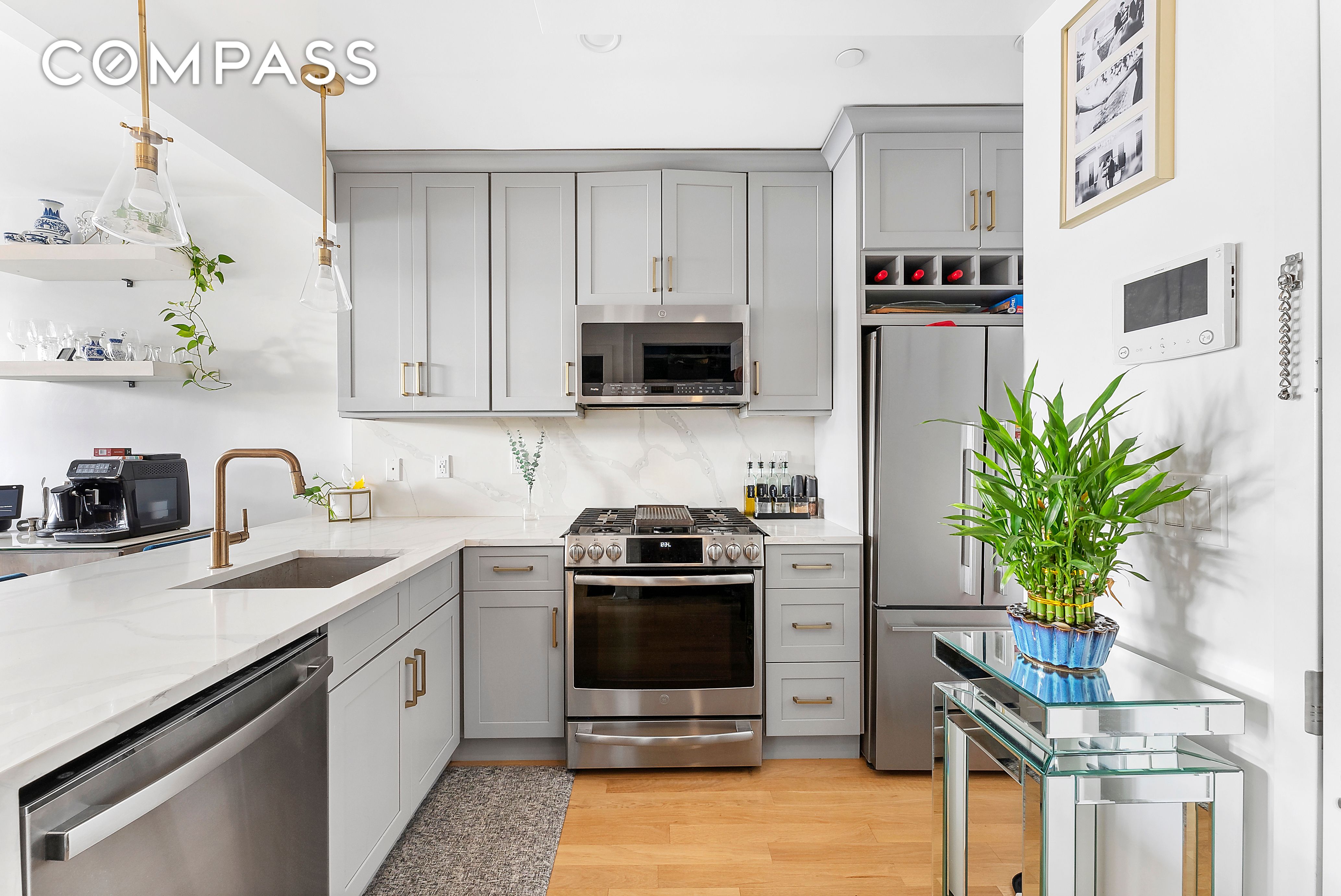 2343 31st Road 3C, Queens, NY 11106 Property for rent