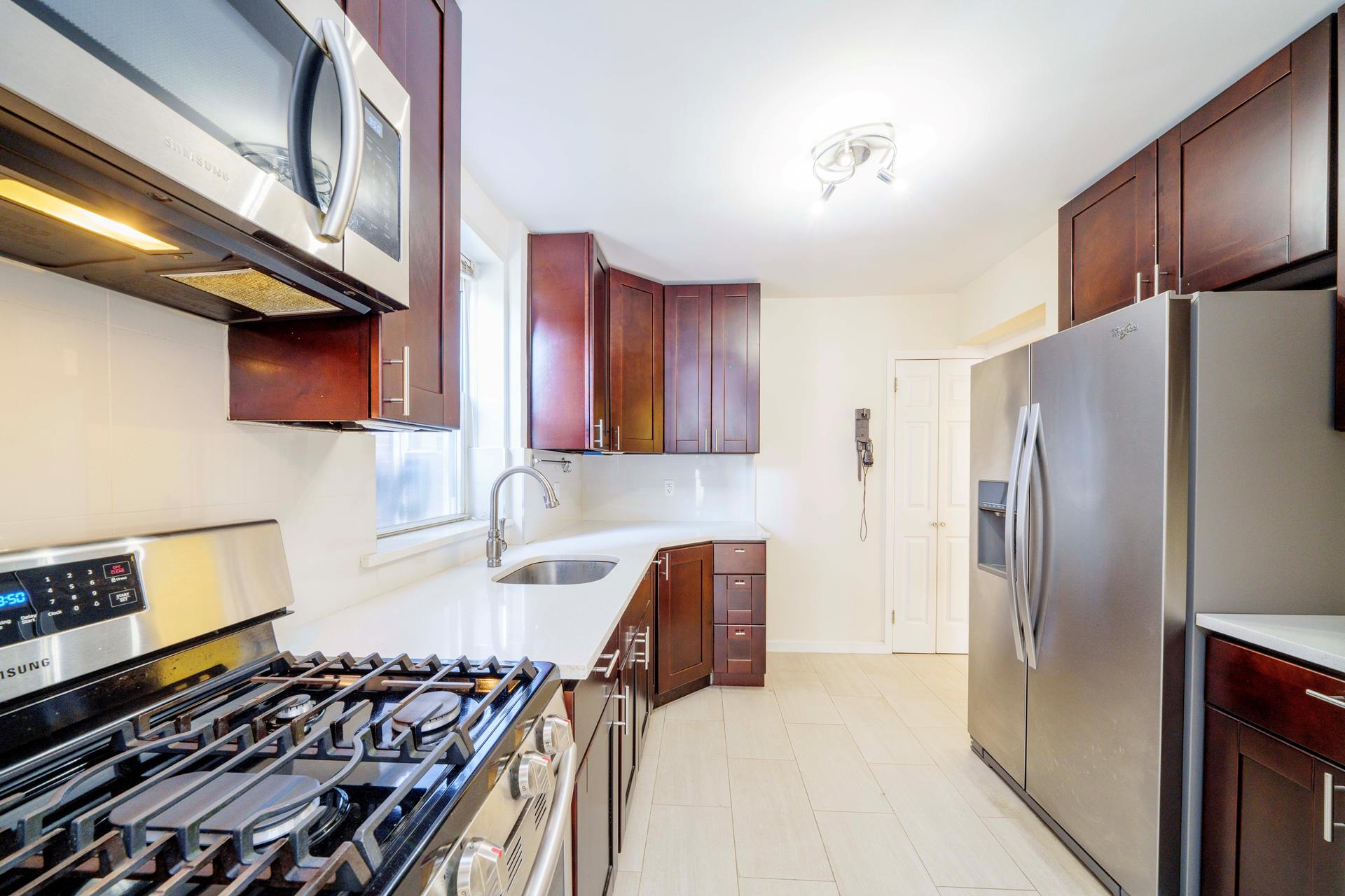 Homes for sale in Brooklyn | View 2260 Benson Avenue, 1L | 2 Beds, 1 Bath