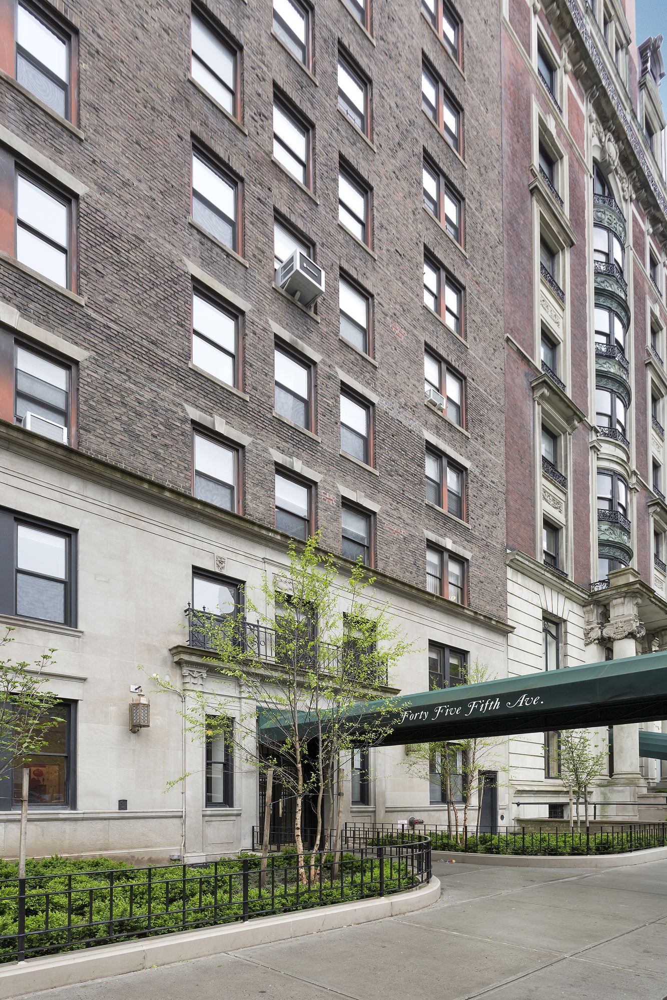 45 Fifth Avenue