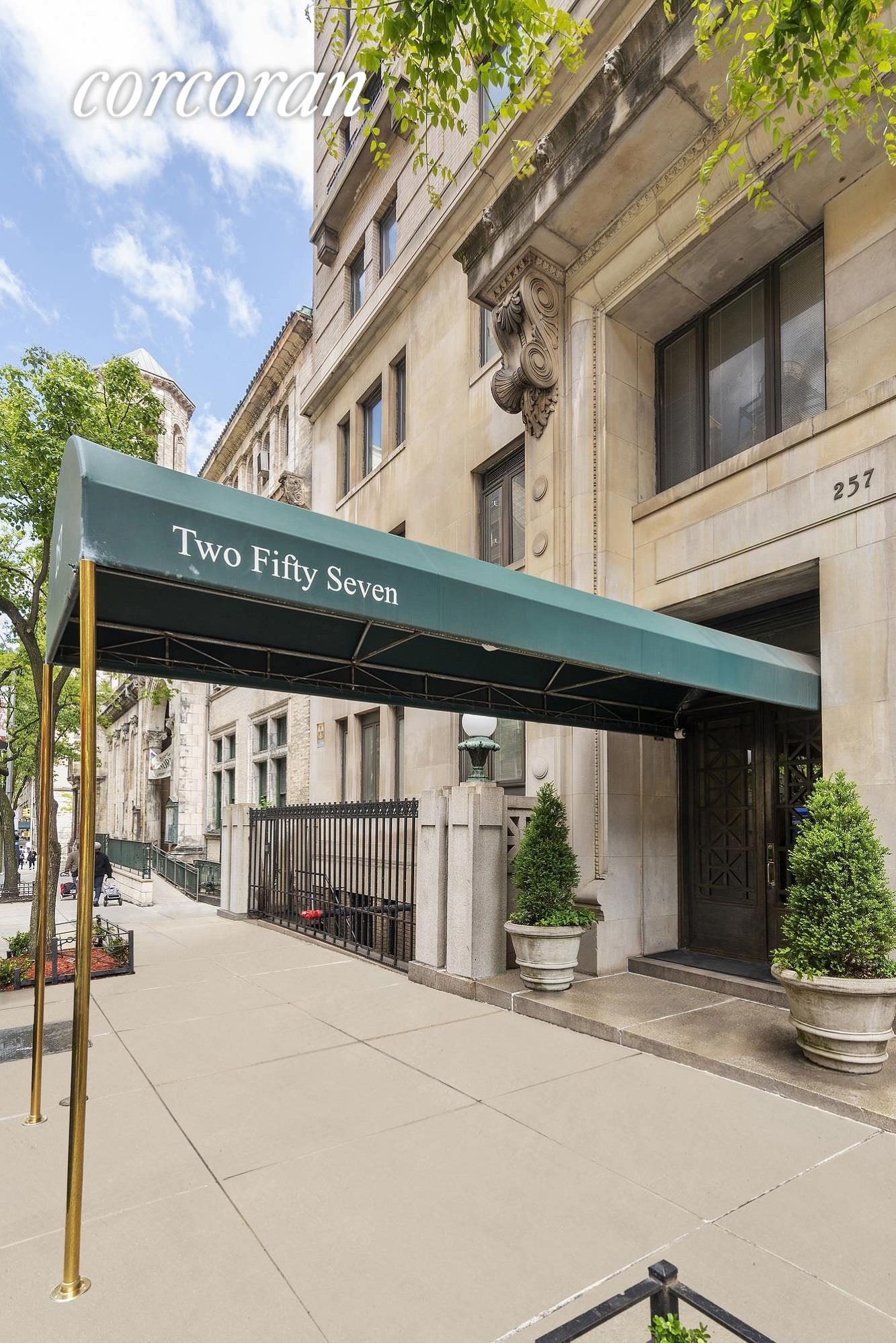 257 W 86 St. Tenant | 257 West 86th Street, Manhattan | Corcoran