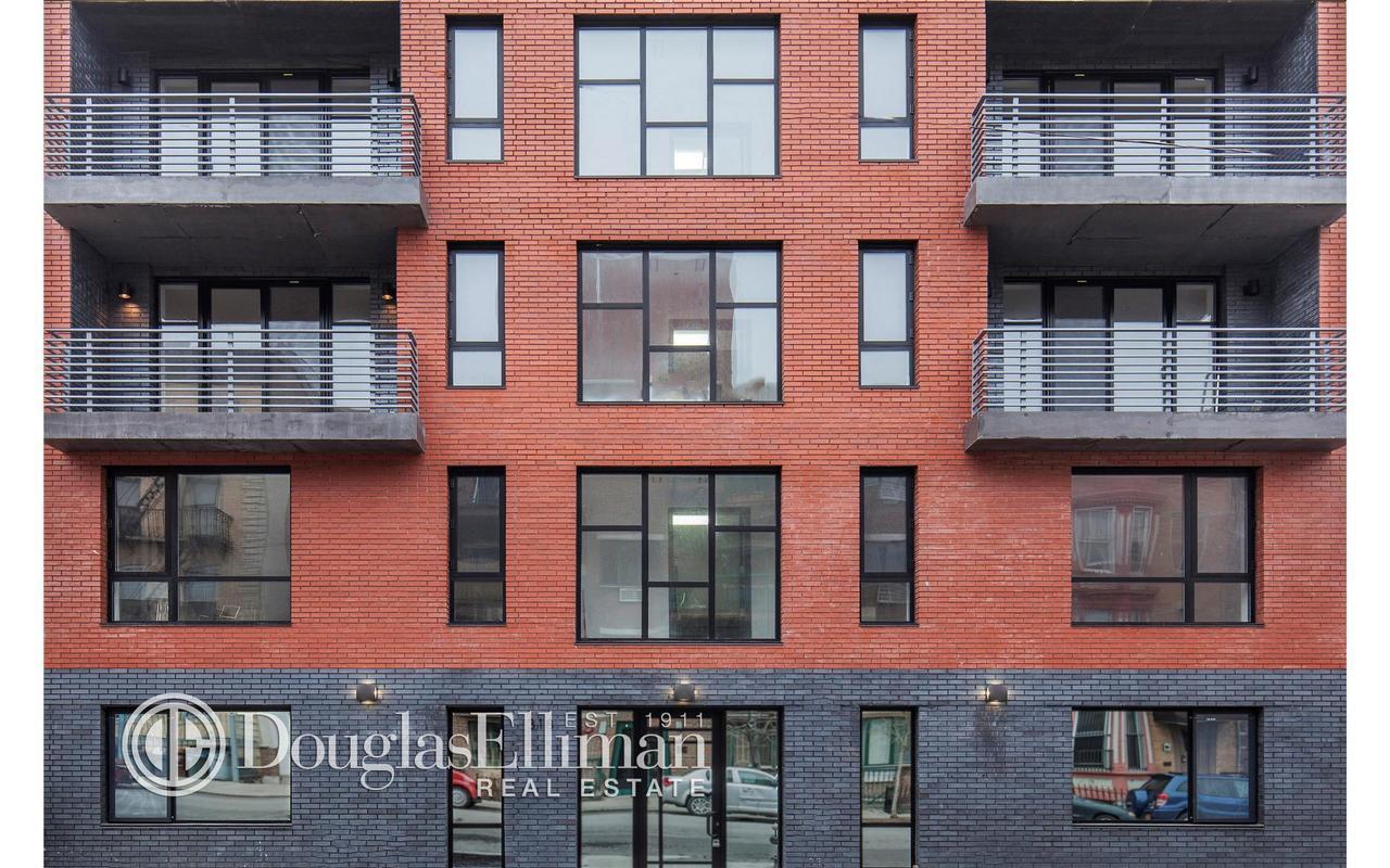 318 20th Street