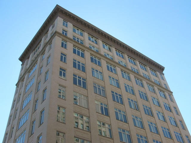 129 LAFAYETTE ST CO