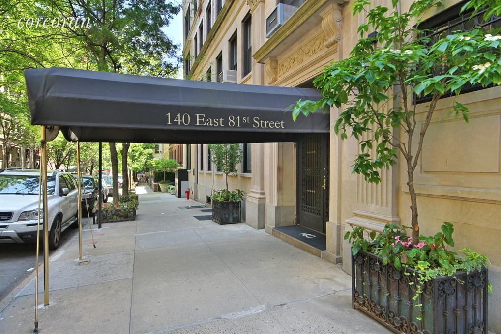 ☆15段140台1段目道路&ロング 140 East 81st Street, Manhattan | Corcoran