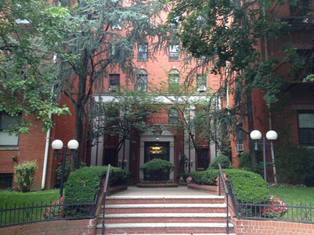 300 Ocean Parkway