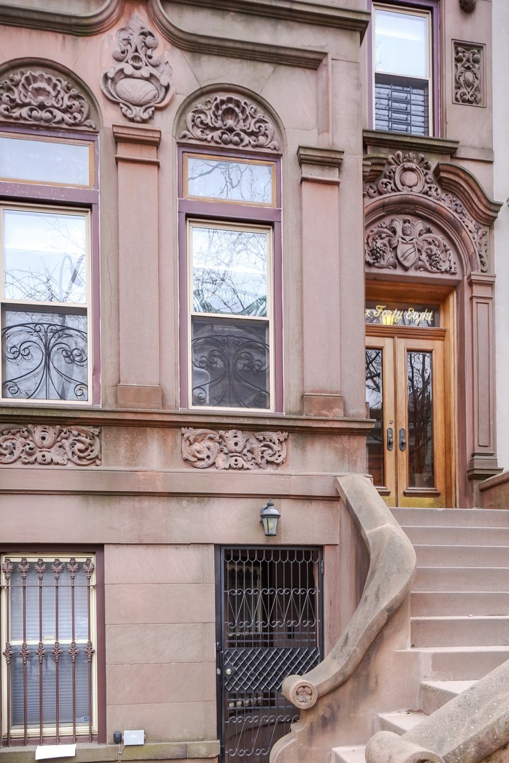 648 2nd Street