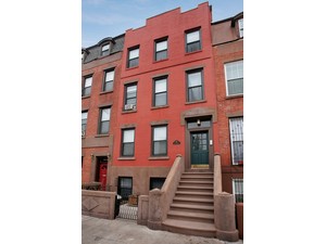 365 Hoyt Street