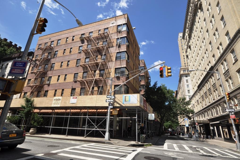 70 Clark Street