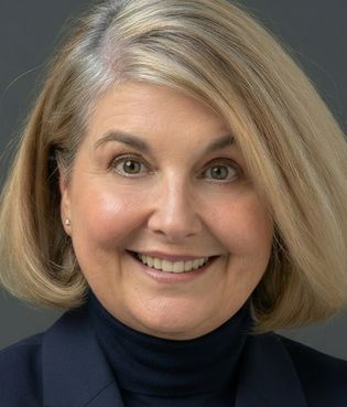Lisa Mann | Associate Broker | Corcoran