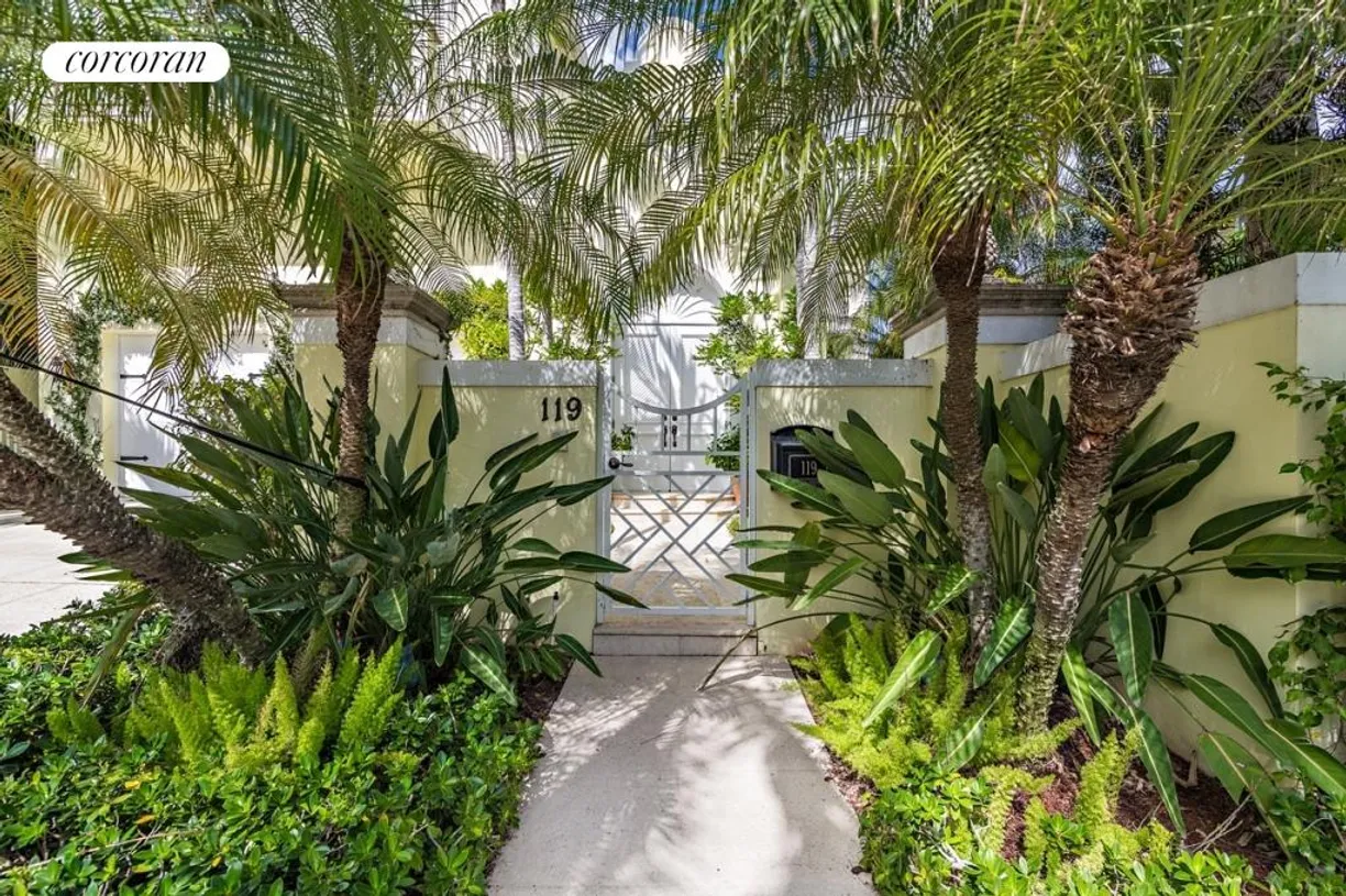 South Florida Real Estate | View 119 Alpine Road | room 2