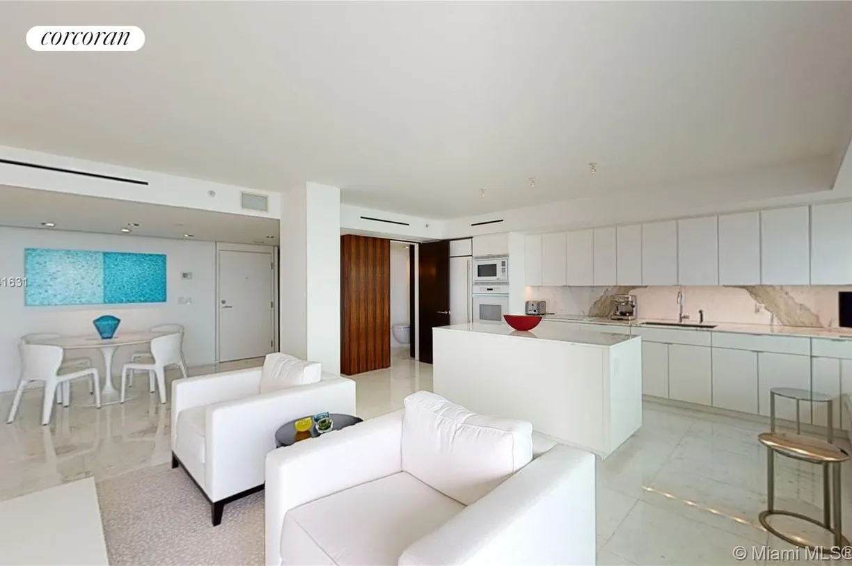 South Florida Real Estate | View 800 Claughton Island Dr #2403 | room 2