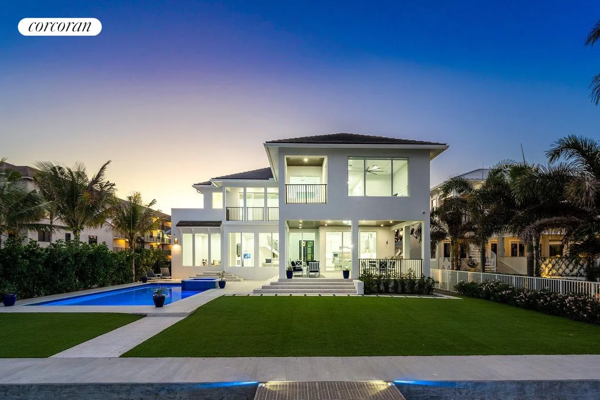 South Florida Real Estate | View 2505 N Lake Drive | 4 Beds, 5 Baths