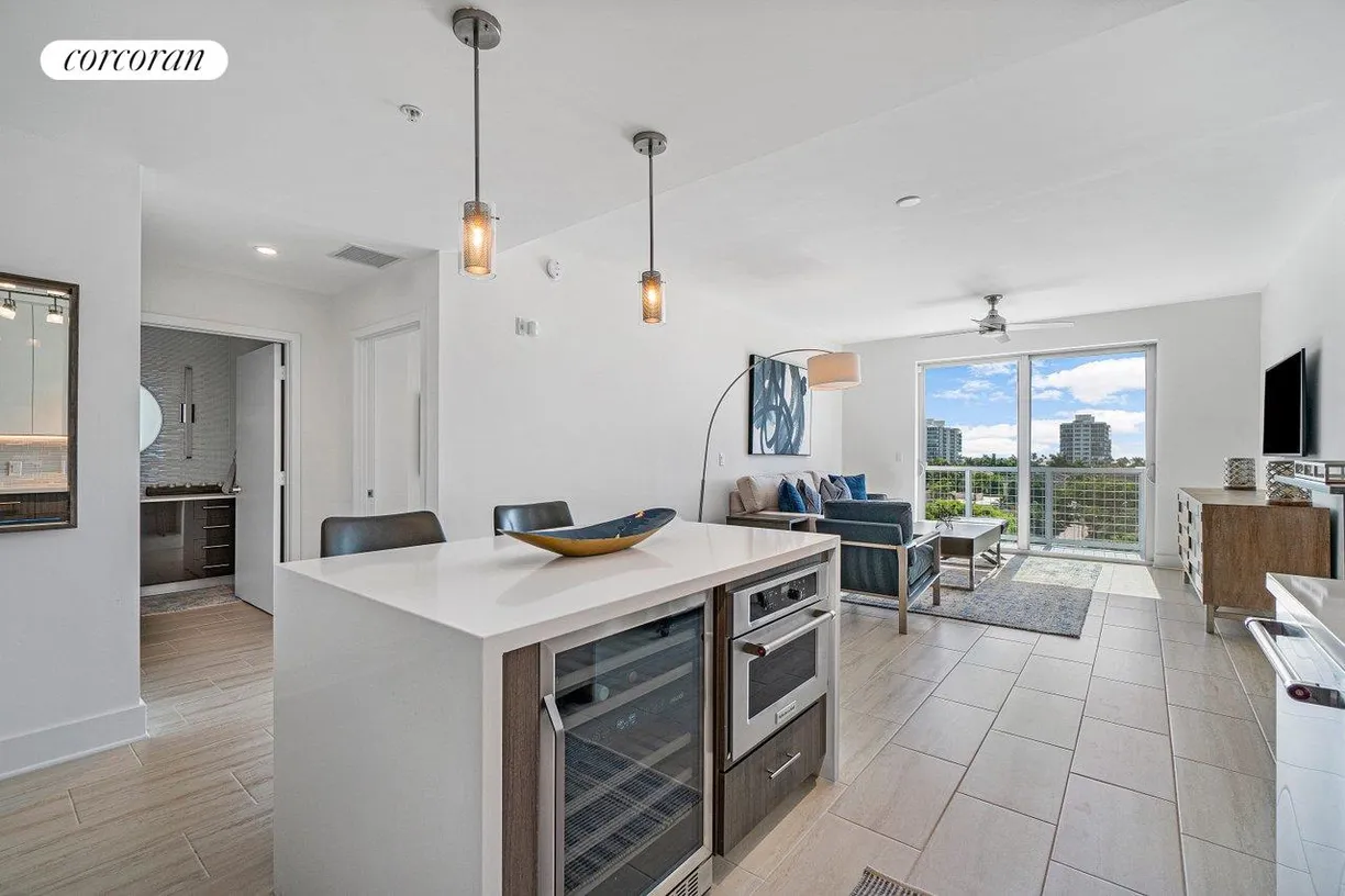 South Florida Real Estate | View 236 SE Fifth Avenue 405 | room 1
