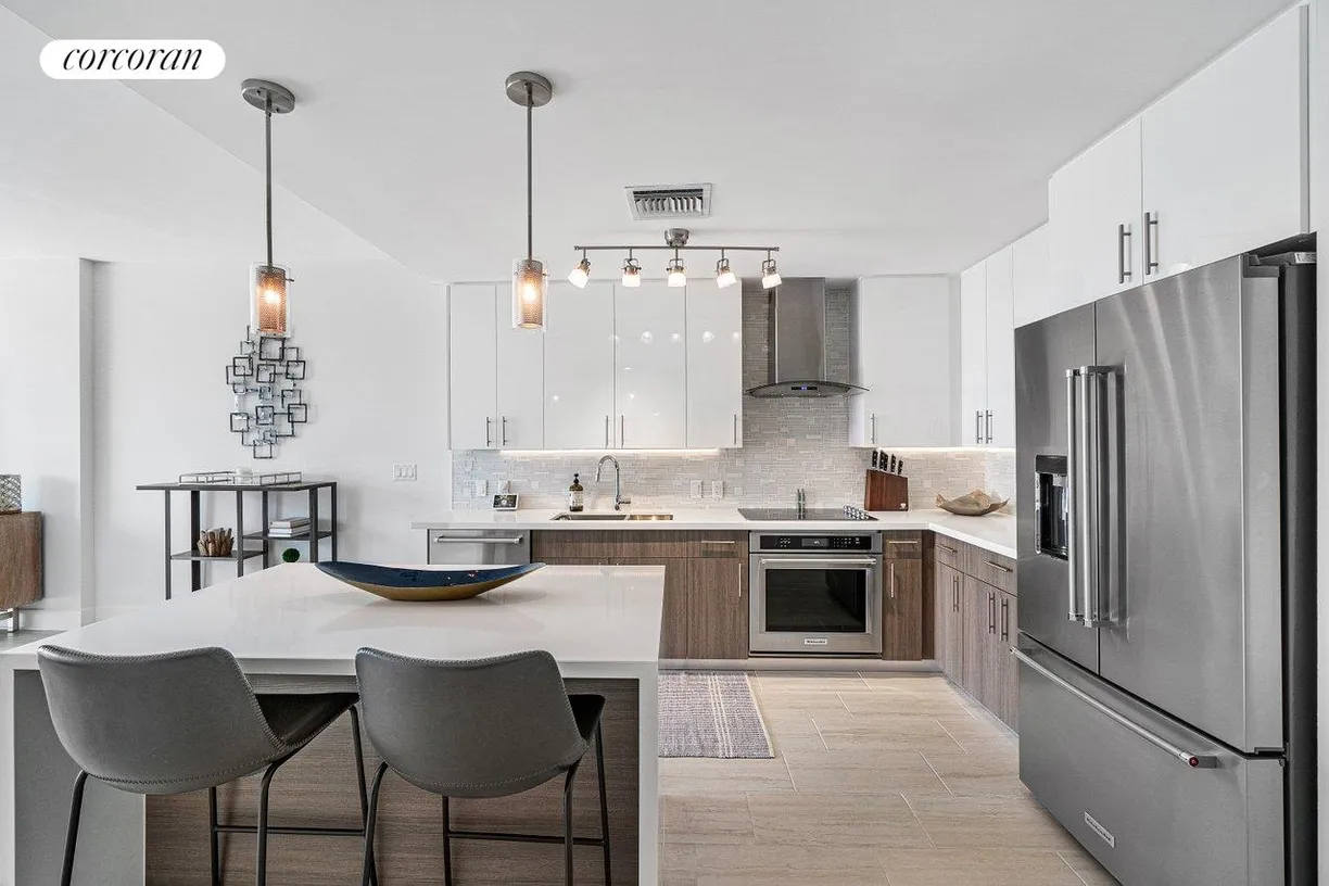 South Florida Real Estate | View 236 SE Fifth Avenue 405 | room 2