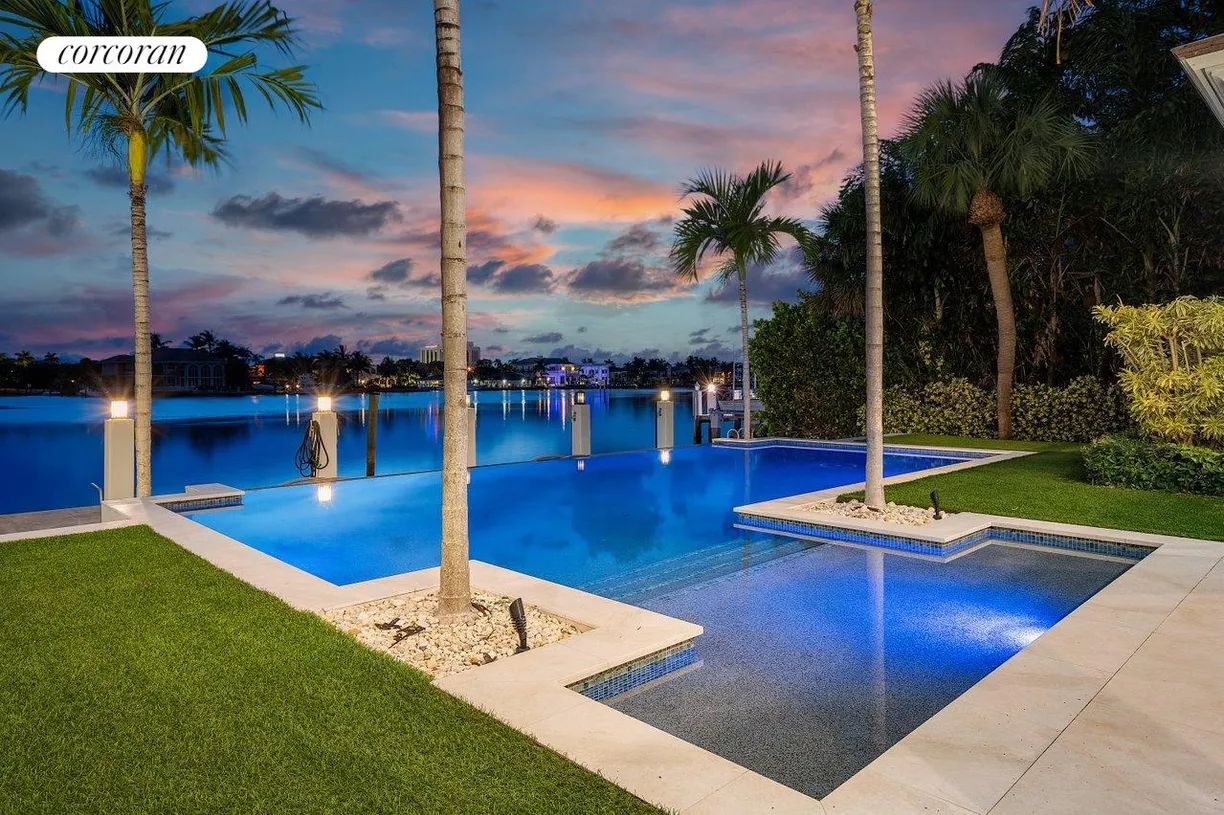 South Florida Real Estate | View 1002 Seasage Drive | room 2