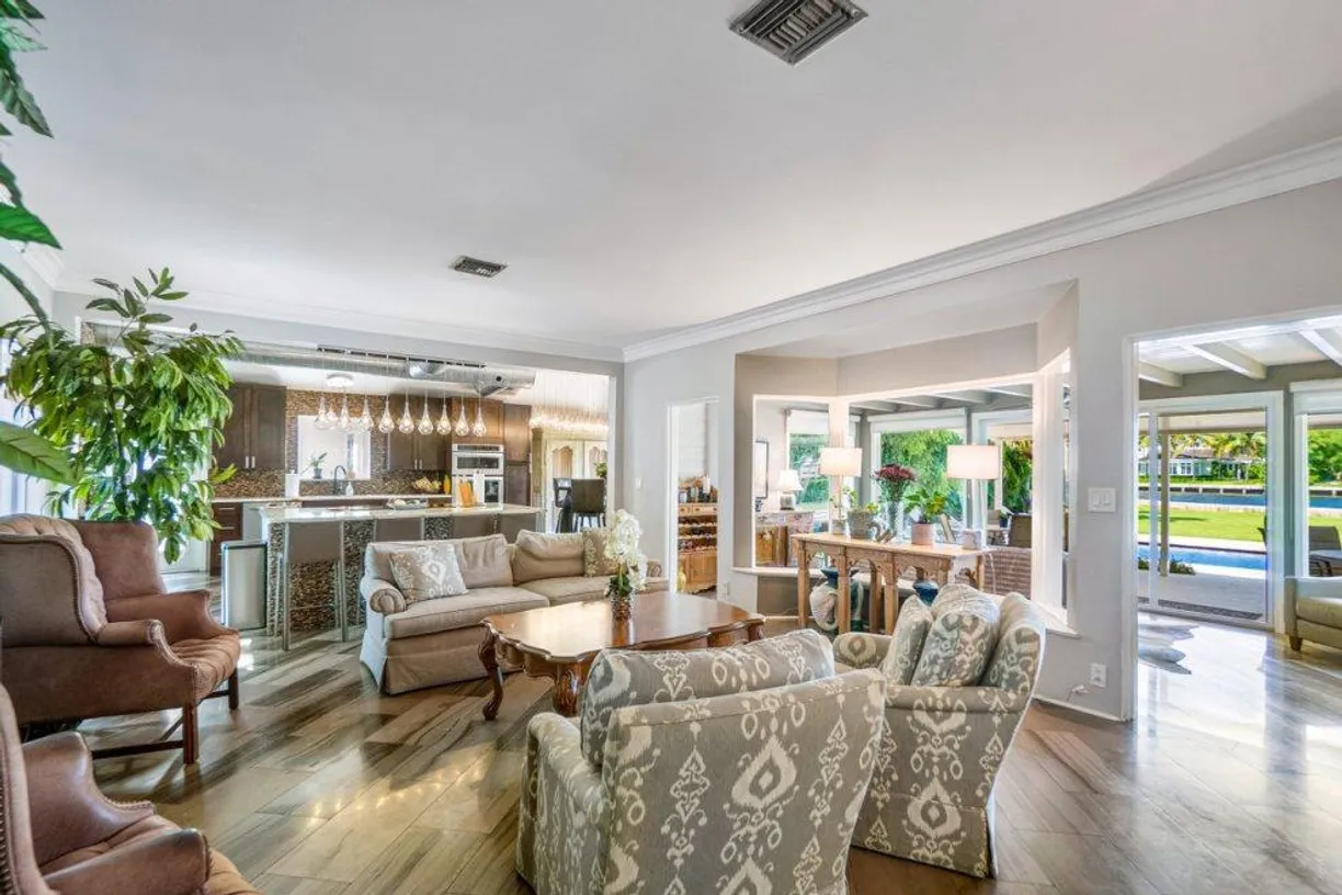 South Florida Real Estate | View 1 Fisher Lane | room 1