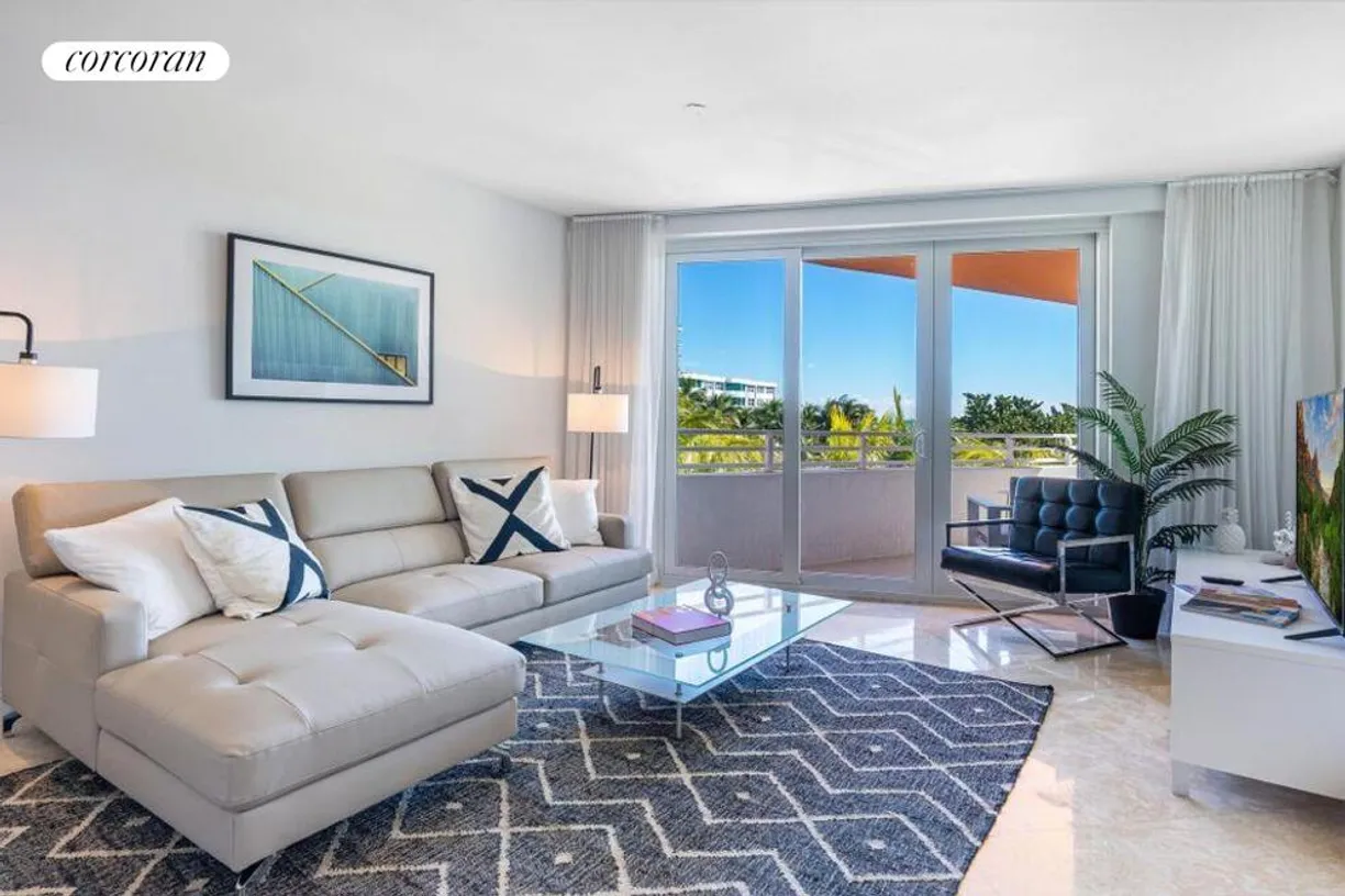 South Florida Real Estate | View 226 Ocean Drive 4c | 1 Bed, 2 Baths