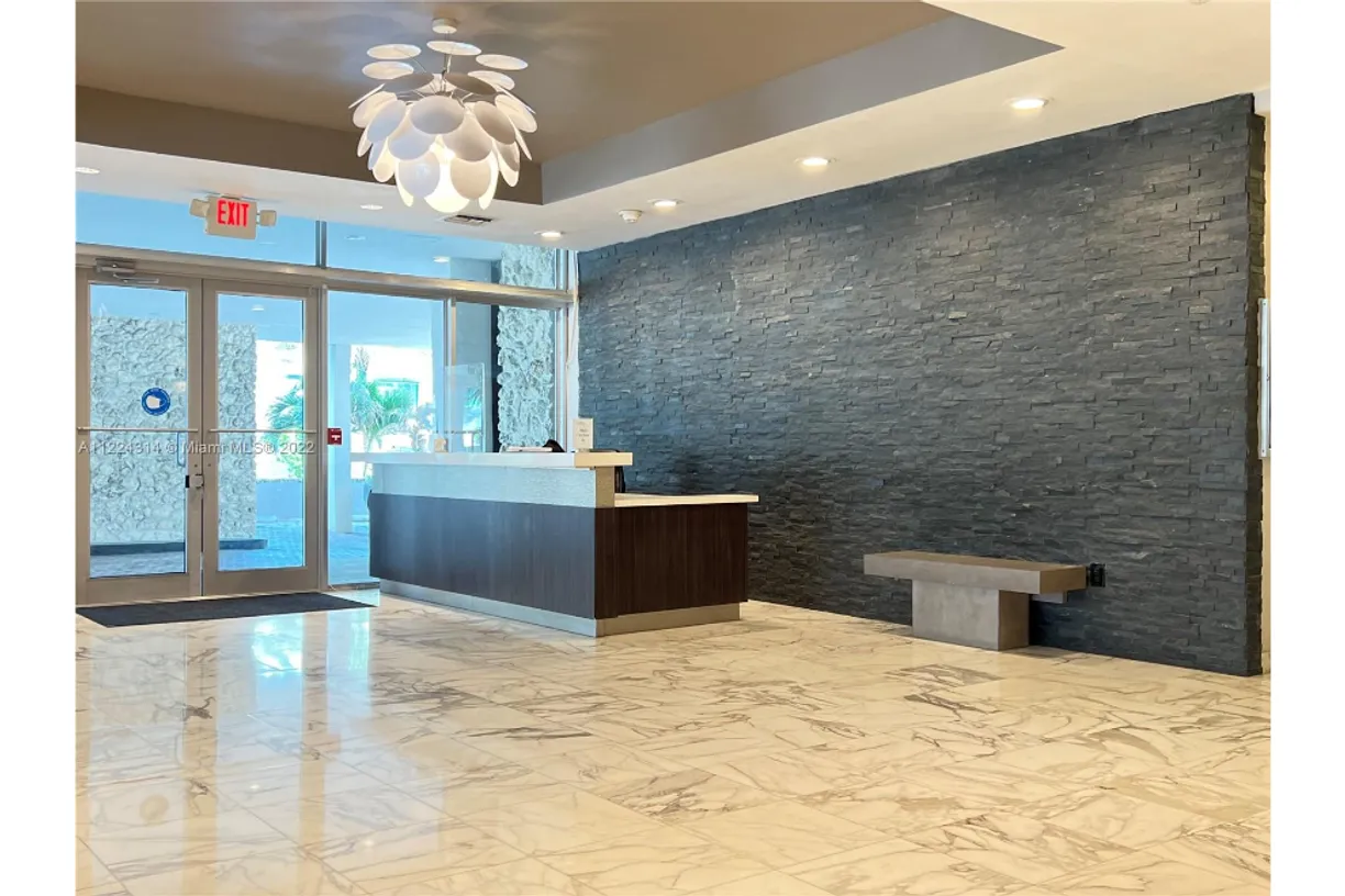 South Florida Real Estate | View 9225 Collins Ave #911 | room 1