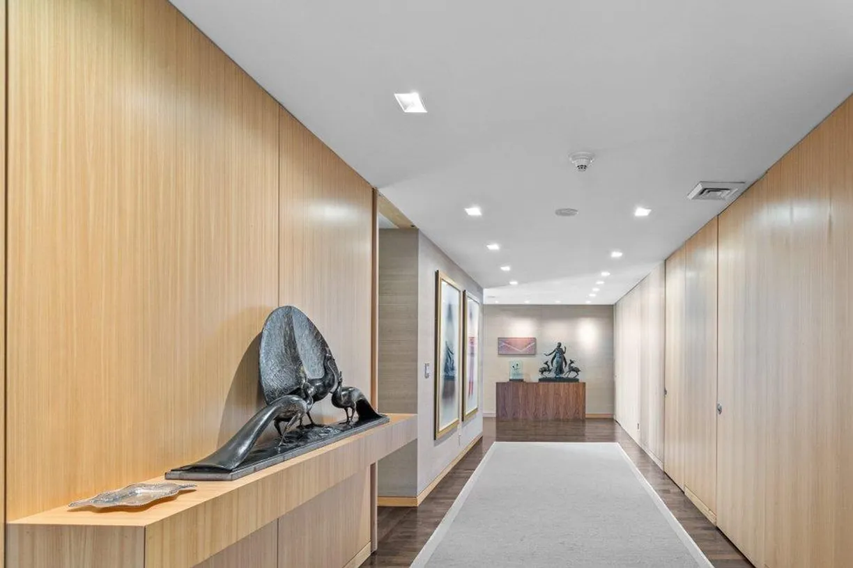 South Florida Real Estate | View 110 Sunset Avenue E 4 B | room 1