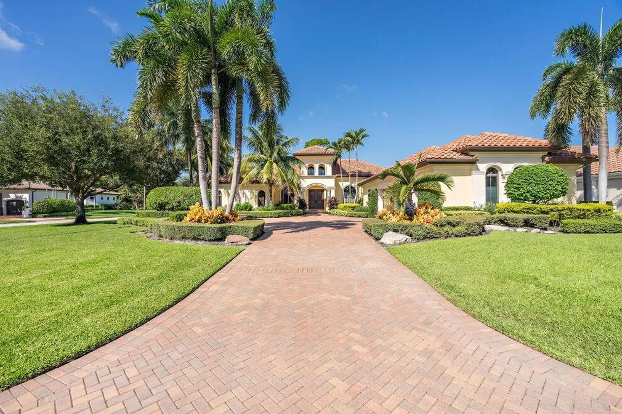 South Florida Real Estate | View 1663 Breakers West Boulevard | room 2