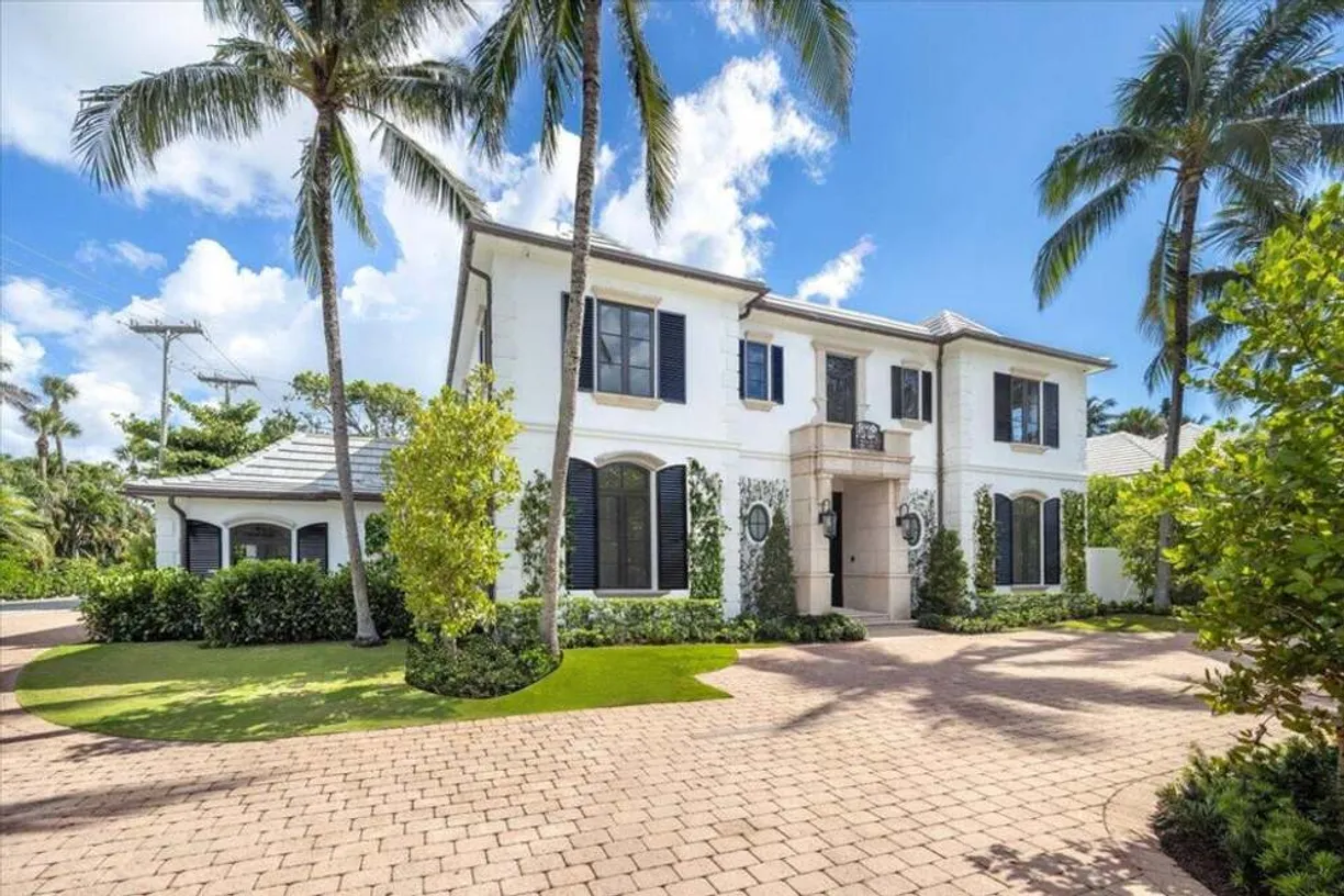 South Florida Real Estate | View 125 Via Vizcaya | 5 Beds, 5.2 Baths