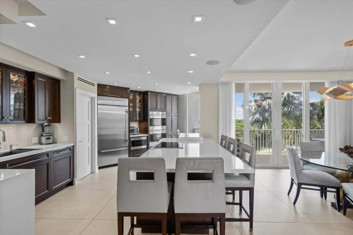 South Florida Real Estate | View 2500 South Ocean Boulevard 3a3 | room 2