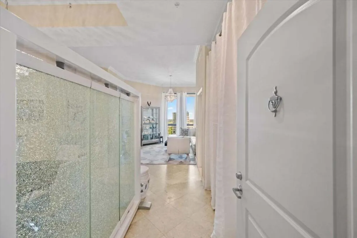 South Florida Real Estate | View 701 South Olive Avenue 1526 | room 1