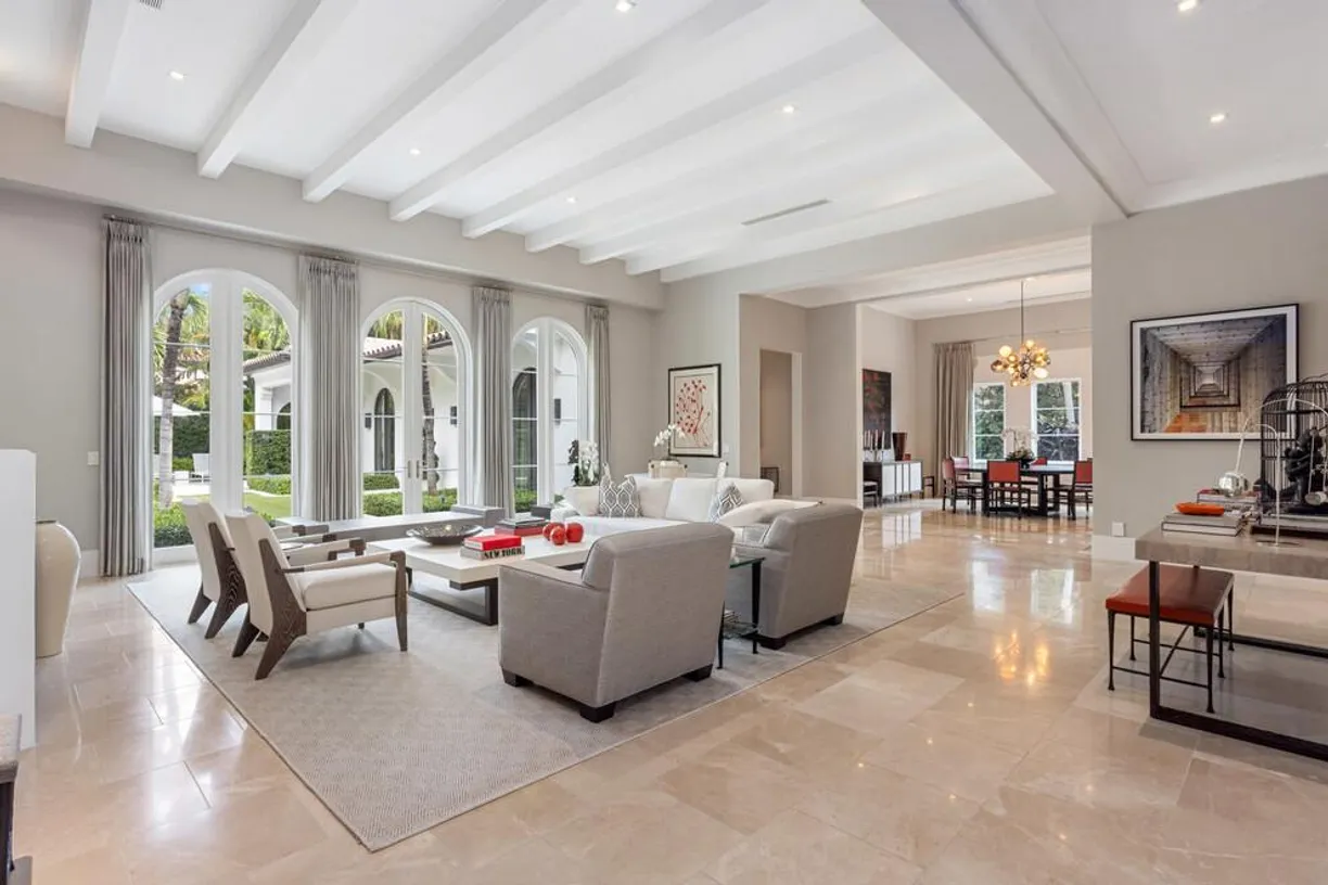 South Florida Real Estate | View 231 Via Las Brisas | room 2